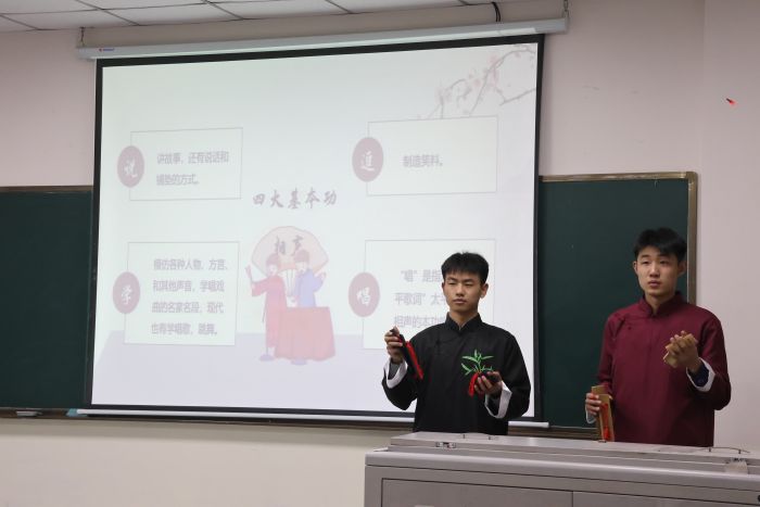 “粉墨”表演社：“聲音演繹經典?賡續紅色血脈”紅色影視配音大賽