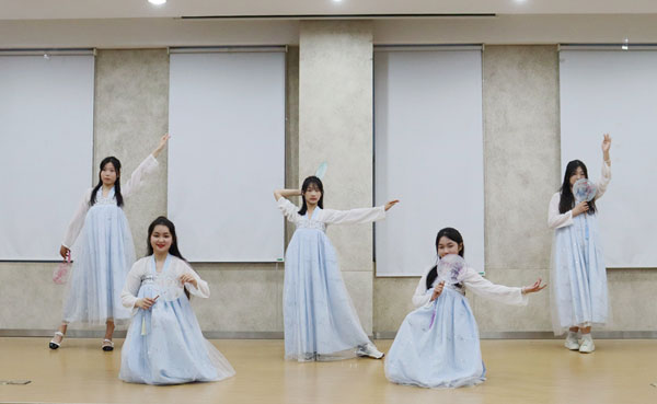 “驕陽”舞蹈社——“以青年之姿 舞青春之韻”舞蹈大賽
